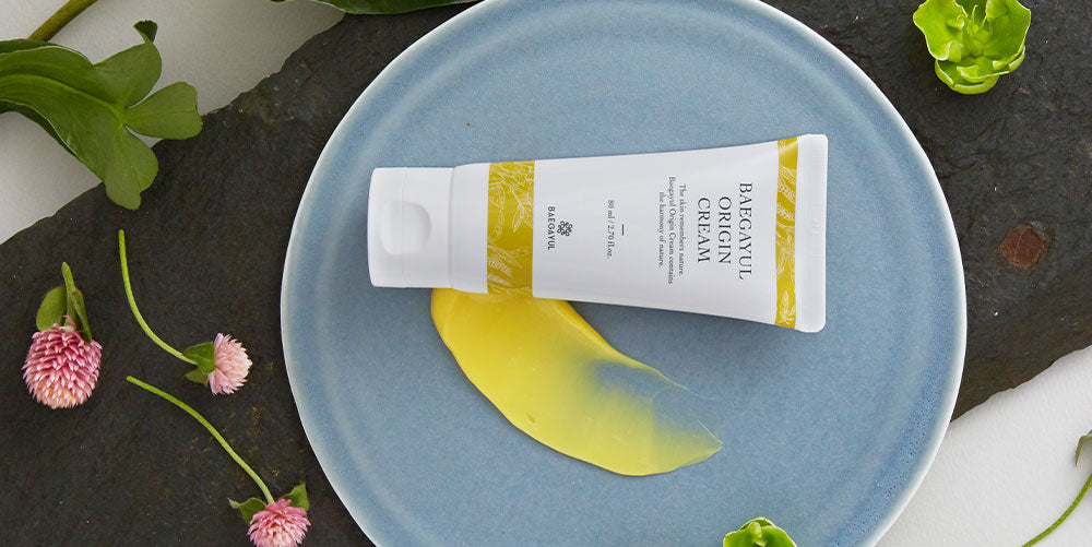 Baegayul Origin Cream Yulmu Job's Tears Clinic Cream with 24 oriental herb ingredients, available at Dear Glow Singapore