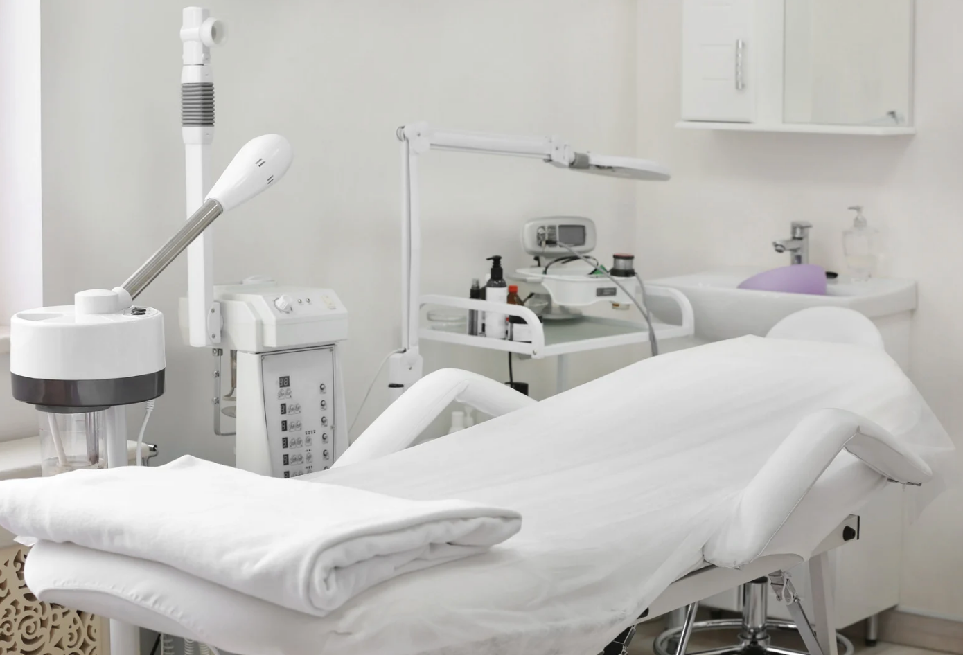 Clinic Exclusive — Professional Dermatology & Aesthetic Skincare at Dear Glow Singapore